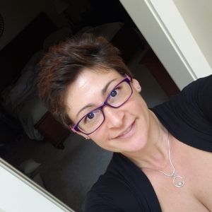 Meet your Posher, Stacy